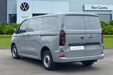 KR26FZK Volkswagen E-Transporter 100kW 65kWh Commerce Plus Van Auto Thumbnail #3