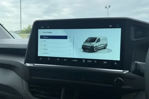 KR26FZK Volkswagen E-Transporter 100kW 65kWh Commerce Plus Van Auto Thumbnail #43