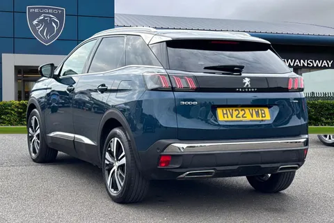 2 of 66 for PEUGEOT 3008 1.6 13.2kWh GT e-EAT Euro 6 (s/s) 5dr