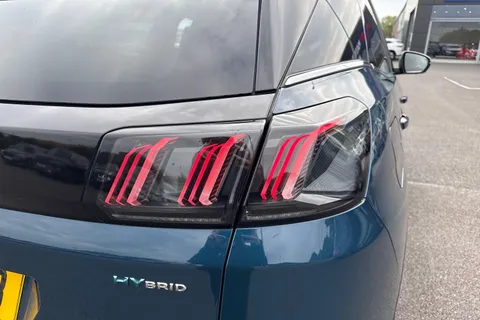 7 of 66 for PEUGEOT 3008 1.6 13.2kWh GT e-EAT Euro 6 (s/s) 5dr
