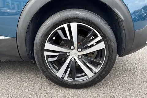 11 of 66 for PEUGEOT 3008 1.6 13.2kWh GT e-EAT Euro 6 (s/s) 5dr