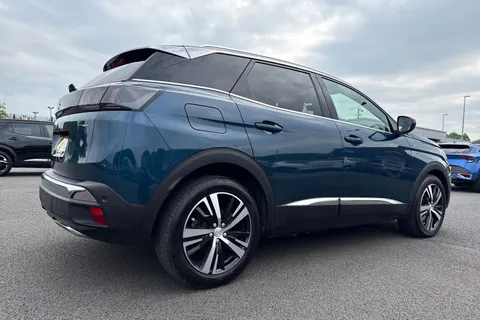 35 of 66 for PEUGEOT 3008 1.6 13.2kWh GT e-EAT Euro 6 (s/s) 5dr
