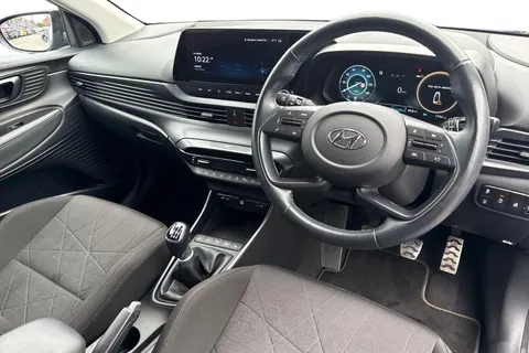 EA21DZZ Hyundai Bayon 1.0 T-GDi MHEV Ultimate SUV 5dr Petrol Hybrid Manual Euro 6 (s/s) (100 ps) Thumbnail #15