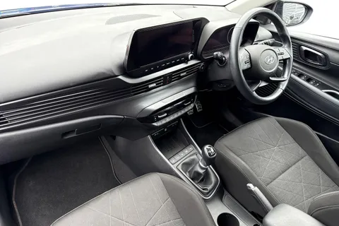 EA21DZZ Hyundai Bayon 1.0 T-GDi MHEV Ultimate SUV 5dr Petrol Hybrid Manual Euro 6 (s/s) (100 ps) Thumbnail #16