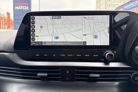 EA21DZZ Hyundai Bayon 1.0 T-GDi MHEV Ultimate SUV 5dr Petrol Hybrid Manual Euro 6 (s/s) (100 ps) Thumbnail #49
