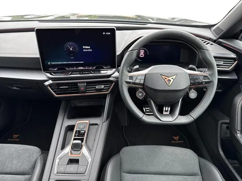 KR26LXN CUPRA Formentor 1.5 eTSI V2 DSG Euro 6 (s/s) 5dr Thumbnail #12