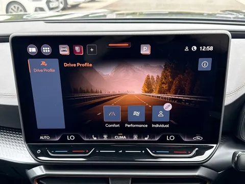KR26LXN CUPRA Formentor 1.5 eTSI V2 DSG Euro 6 (s/s) 5dr Thumbnail #44