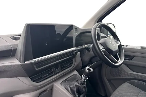 DG75CME Volkswagen Transporter 2.0 TDI 110 Commerce Pro Van Thumbnail #15