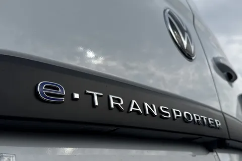 KR26GGE Volkswagen E-Transporter 100kW 65kWh Commerce Plus Van Auto Thumbnail #25