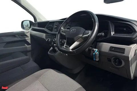 PF73XRG Volkswagen Transporter 2.0 TDI 150 Startline Van Thumbnail #8