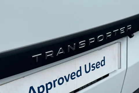 MF25JHU Volkswagen Transporter 2.0 TDI 150 Commerce Plus Van Thumbnail #26