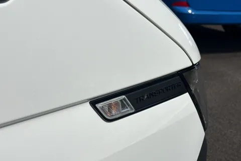 PF73XRG Volkswagen Transporter 2.0 TDI 150 Startline Van Thumbnail #25