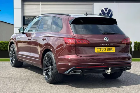 2 of 55 for Volkswagen Touareg 3.0 V6 TDI 4Motion Black Edition 5dr Tip Auto **FACTORY TOWBAR**