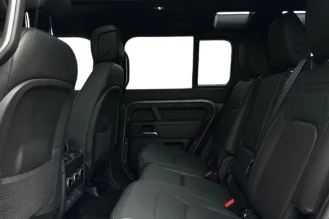 KW74HHU Land Rover Defender 110 3.0 D350 X-Dynamic HSE 5dr Thumbnail #5