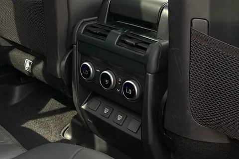 KW74HHU Land Rover Defender 110 3.0 D350 X-Dynamic HSE 5dr Thumbnail #20