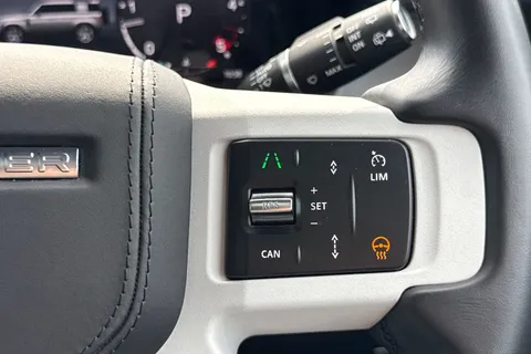 KW74YYM Land Rover Defender 110 3.0 D350 X-Dynamic HSE 5dr Thumbnail #49