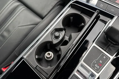 BA72DFG Audi A6 Avant Avant Black Edition 40 TDI quattro 204 PS S tronic Thumbnail #30