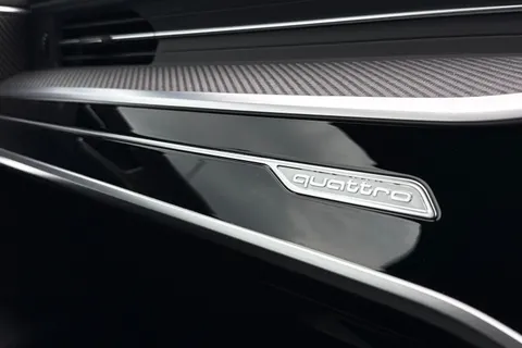 BA72DFG Audi A6 Avant Avant Black Edition 40 TDI quattro 204 PS S tronic Thumbnail #33