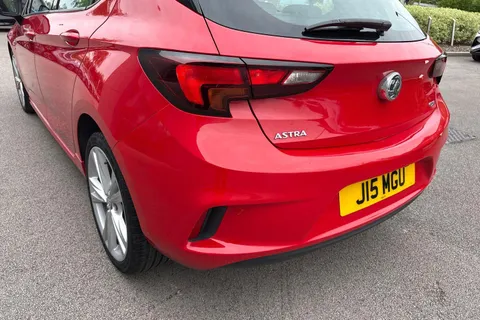 J15MGU Vauxhall Astra 1.6 CDTi BlueInjection SRi VX Line Hatchback 5dr Diesel Manual Euro 6 (s/s) (136 ps) Thumbnail #17