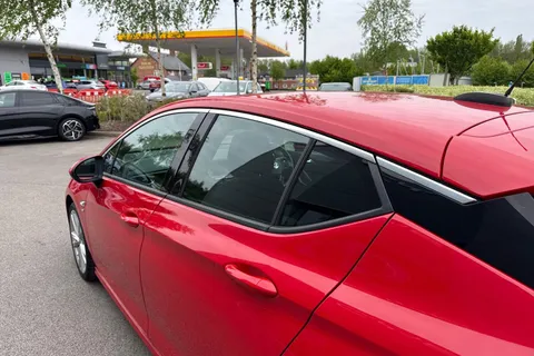 J15MGU Vauxhall Astra 1.6 CDTi BlueInjection SRi VX Line Hatchback 5dr Diesel Manual Euro 6 (s/s) (136 ps) Thumbnail #28