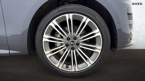 9 of 20 for Land Rover Range Rover Sport 3.0 P460e Dynamic SE 5dr