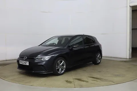 7 of 13 for Volkswagen Golf 1.5 TSI R-Line Euro 6 (s/s) 5dr