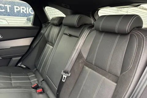 18 of 47 for LAND ROVER RANGE ROVER VELAR 2.0 D200 Edition 5dr Auto