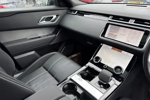 19 of 47 for LAND ROVER RANGE ROVER VELAR 2.0 D200 Edition 5dr Auto