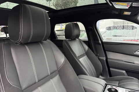 23 of 47 for LAND ROVER RANGE ROVER VELAR 2.0 D200 Edition 5dr Auto