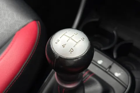 AF67KHH Kia Picanto 1.25 GT-Line S Euro 6 5dr Thumbnail #38