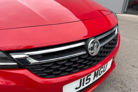25 of 39 for Vauxhall Astra 1.6 CDTi BlueInjection SRi VX Line Hatchback 5dr Diesel Manual Euro 6 (s/s) (136 ps)