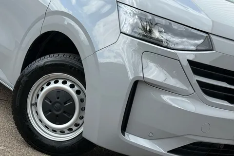 KR26FZZ Volkswagen E-Transporter 136PS 100kW 65kWh Commerce Plus Van Auto Thumbnail #29