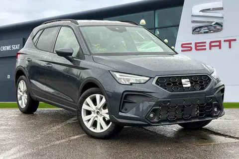 SEAT Arona 1.0 TSI FR First Edition Euro 6 (s/s) 5dr Thumbnail #2