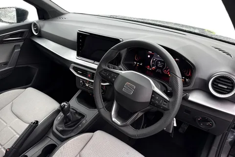 SEAT Arona 1.0 TSI FR First Edition Euro 6 (s/s) 5dr Thumbnail #8