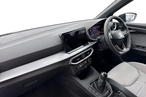 SEAT Arona 1.0 TSI FR First Edition Euro 6 (s/s) 5dr Thumbnail #9