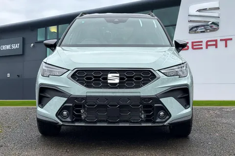 SEAT Arona 1.0 TSI FR First Edition DSG Euro 6 (s/s) 5dr Thumbnail #6