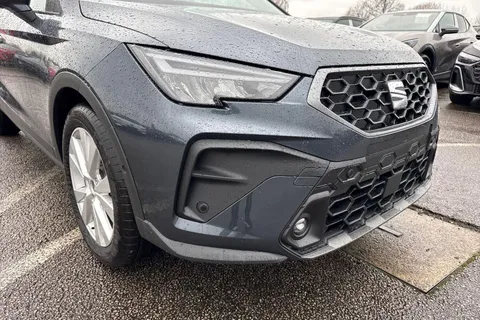 SEAT Arona 1.0 TSI FR First Edition Euro 6 (s/s) 5dr Thumbnail #17