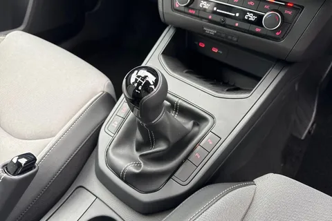 SEAT Arona 1.0 TSI FR First Edition Euro 6 (s/s) 5dr Thumbnail #20