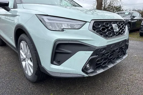 SEAT Arona 1.0 TSI FR First Edition DSG Euro 6 (s/s) 5dr Thumbnail #14