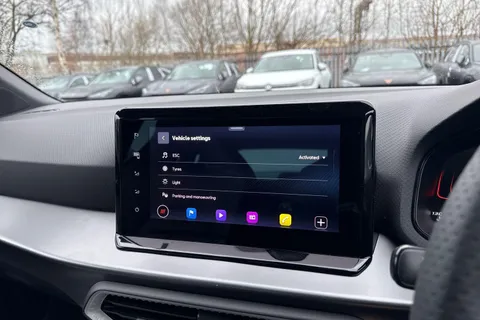 SEAT Arona 1.0 TSI FR First Edition Euro 6 (s/s) 5dr Thumbnail #45
