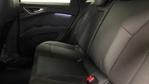 BJ72ZXD Audi Q4 e-tron Q4 Sportback S line 50 e-tron quattro 220,00 kW Thumbnail #8