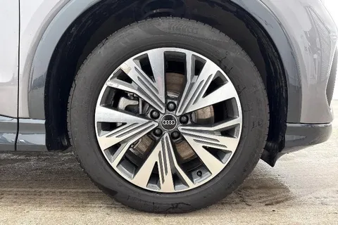KM75ZWY Audi Q4 e-tron Q4 Sportback Sport 45 e-tron  210,00 kW Thumbnail #6