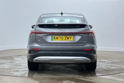 KM75ZWY Audi Q4 e-tron Q4 Sportback Sport 45 e-tron  210,00 kW Thumbnail #9
