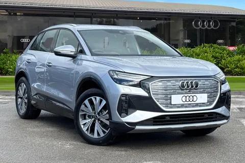 1 of 56 for Audi Q4 e-tron 40 Sport SUV 5dr Electric Auto 63kWh (204 ps)