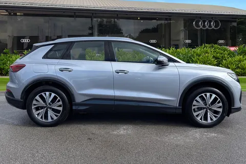 3 of 56 for Audi Q4 e-tron 40 Sport SUV 5dr Electric Auto 63kWh (204 ps)