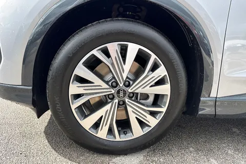10 of 56 for Audi Q4 e-tron 40 Sport SUV 5dr Electric Auto 63kWh (204 ps)