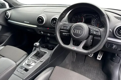 PJ19KWA Audi A3 1.6 TDI 30 Black Edition Sportback Euro 6 (s/s) 5dr Thumbnail #15