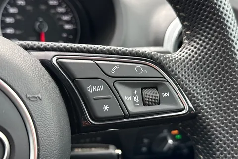 PJ19KWA Audi A3 1.6 TDI 30 Black Edition Sportback Euro 6 (s/s) 5dr Thumbnail #40