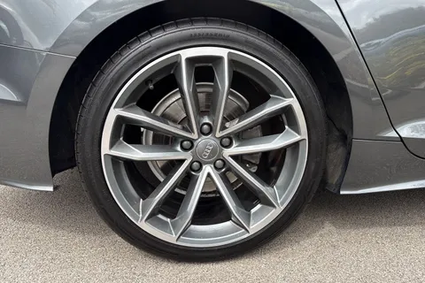 11 of 49 for Audi A5 2.0 TDI 35 S line Sportback S Tronic Euro 6 (s/s) 5dr