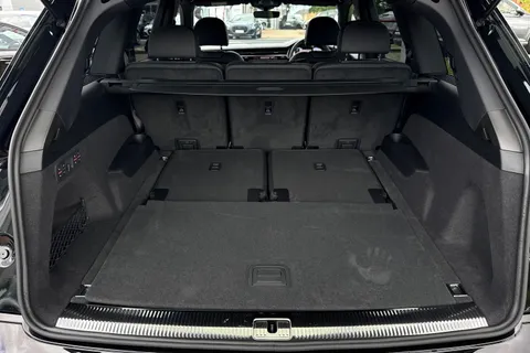 Audi Q7 3.0 TDI V6 Black Edition Tiptronic quattro Euro 6 (s/s) 5dr Thumbnail #7